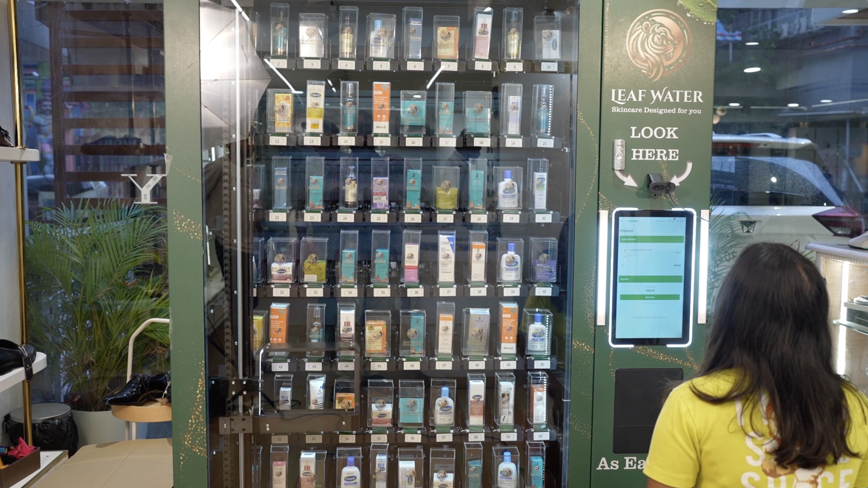 AI Skincare vending machine